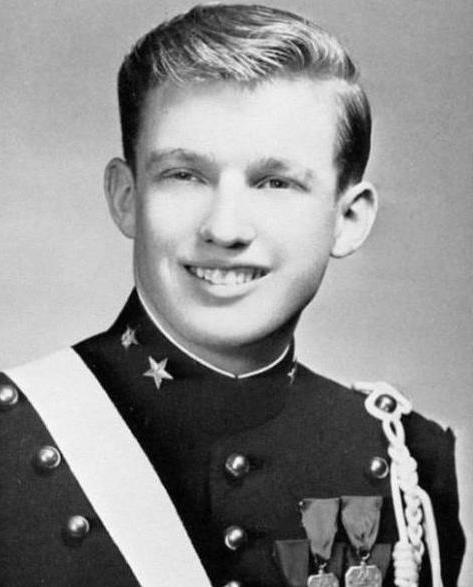 Дональд Трамп в молодости фото
