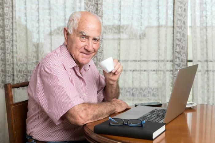 работа на компьютере для пенсионеров