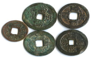 История возникновения денег, где и когда появились первые металлические деньги.
