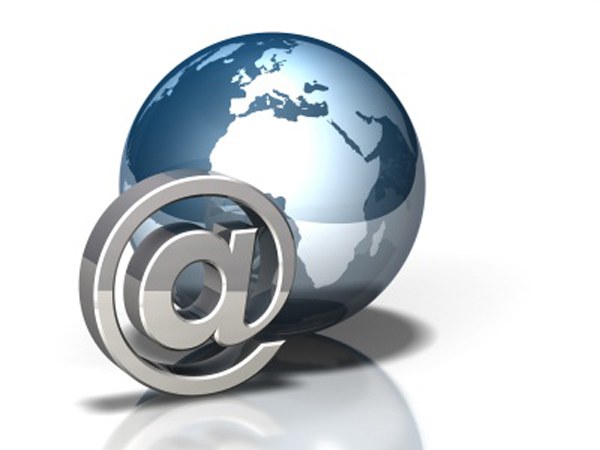 Как написать адрес электронной почты