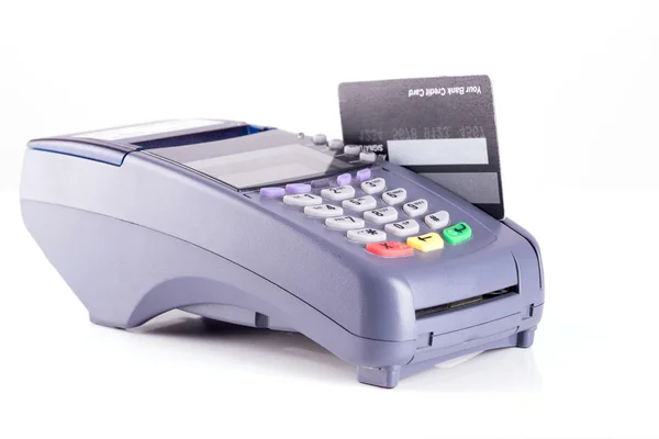 Кредитная карта на машина кредитная карта — стоковое фото